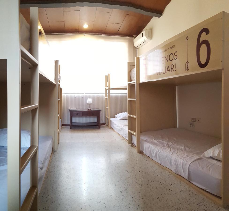 Hostal San Benito Сан-Сальвадор Экстерьер фото