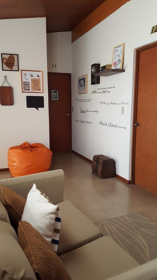 Hostal San Benito Сан-Сальвадор Экстерьер фото